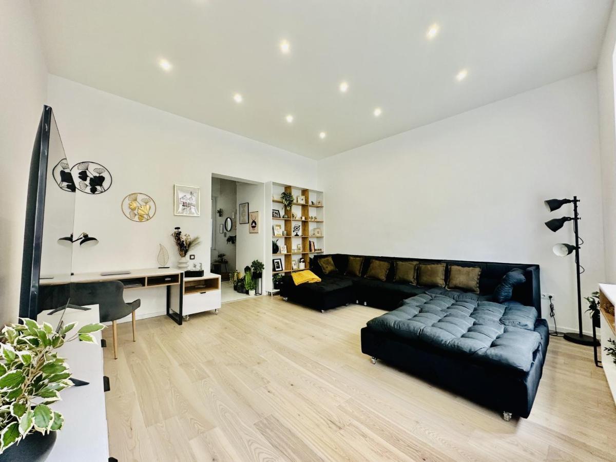 Clever Studio Near Central Shopping Center Kaloşvar Dış mekan fotoğraf